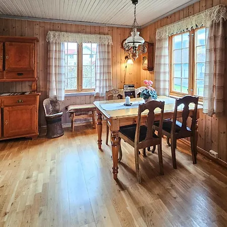Feriehus Beautiful In With Harbor View *